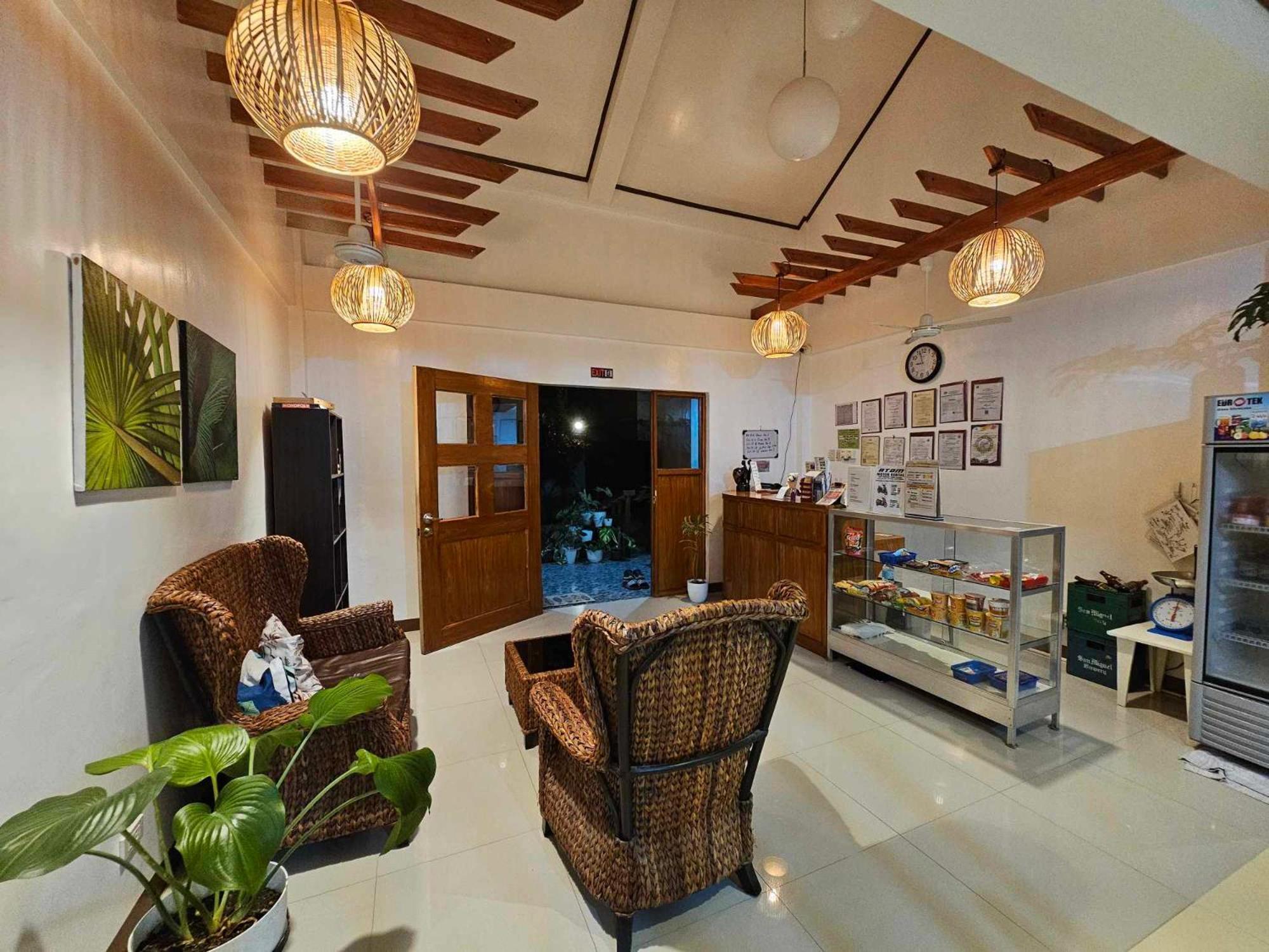 Bella Vita Guest House コロン エクステリア 写真