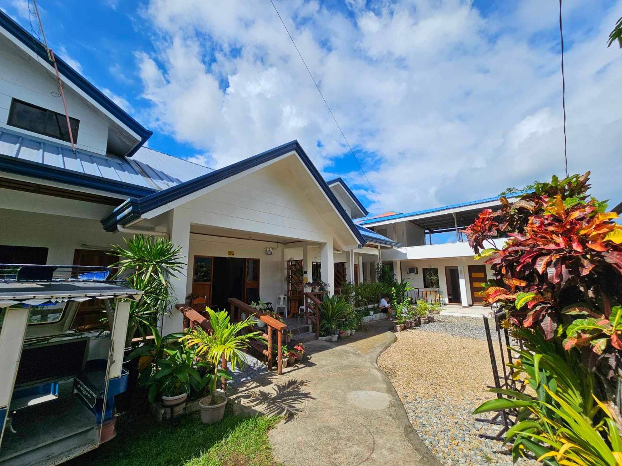 Bella Vita Guest House コロン エクステリア 写真